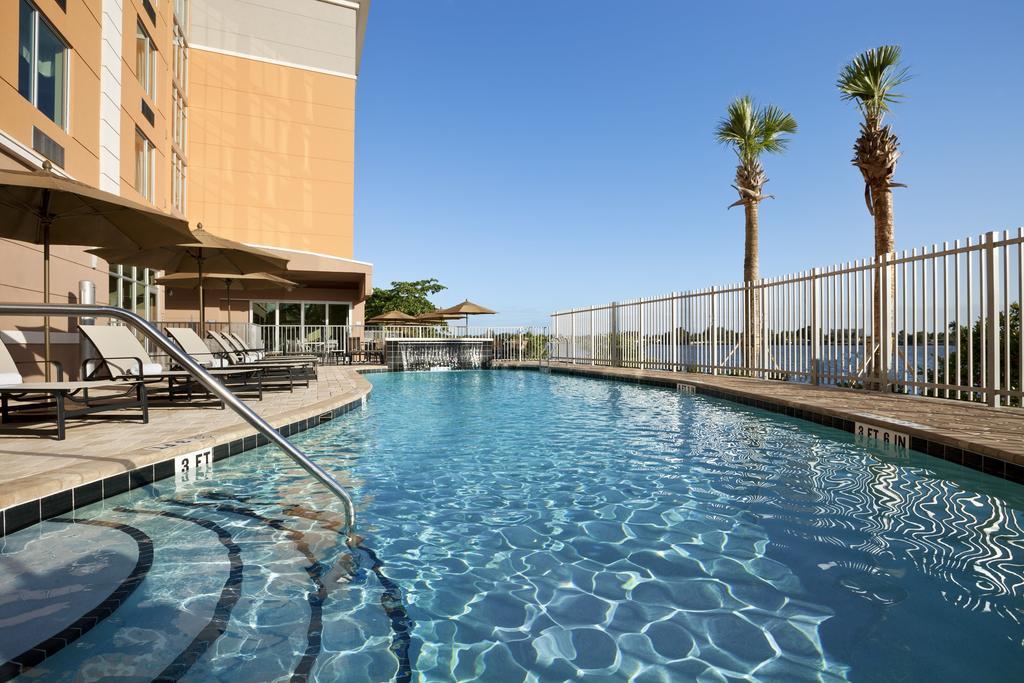 Cambria Hotel Denver International Airport Aurora Exterior photo