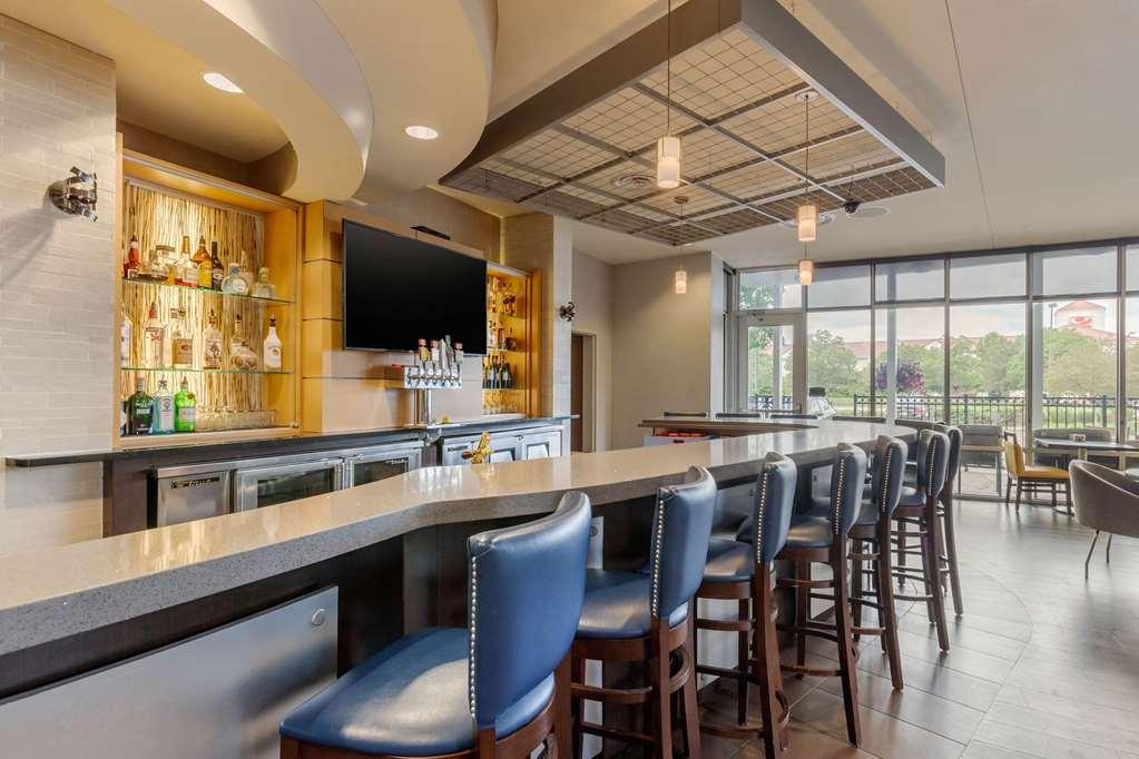 Cambria Hotel Denver International Airport Aurora Restaurant photo