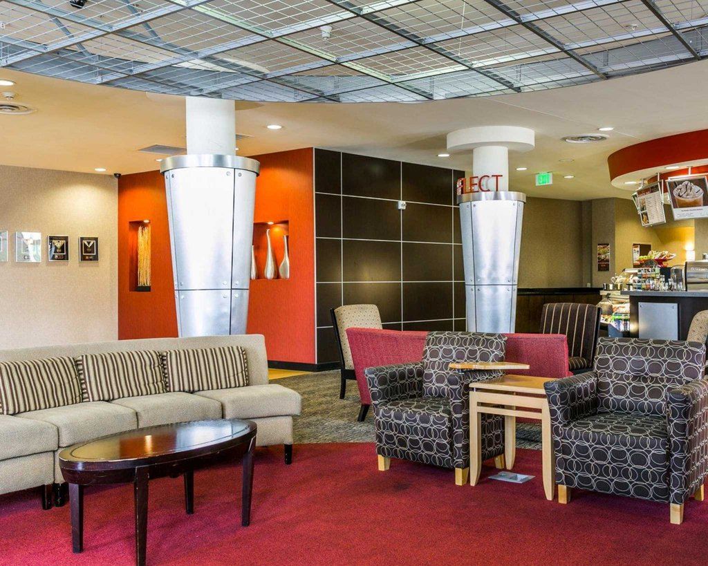 Cambria Hotel Denver International Airport Aurora Exterior photo